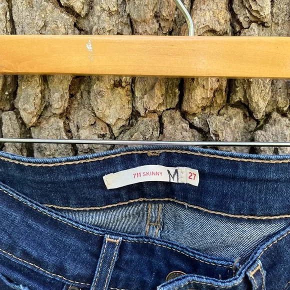 Levi 711 Skinny Jeans in size 27 - Picture 4 of 4